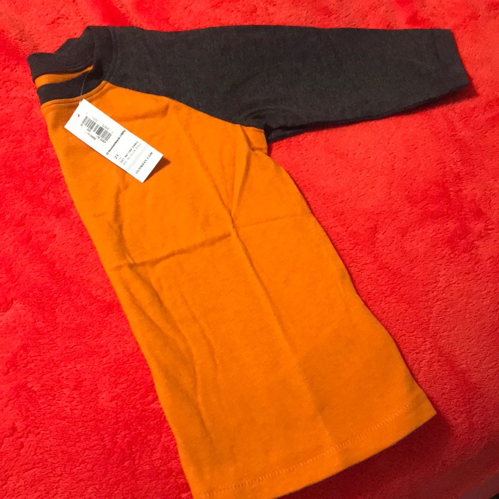 Old Navy Raglan - Picture 3 of 3